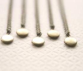 Vintage Tiny Brass Locket Necklace // Bridesmaid Locket Necklace // Set of 5 // Maid of Honor Gifts // Vintage Rustic Wedding 